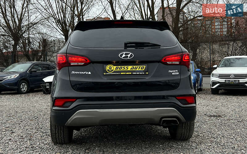 Позашляховик / Кросовер Hyundai Santa FE 2016 в Львові