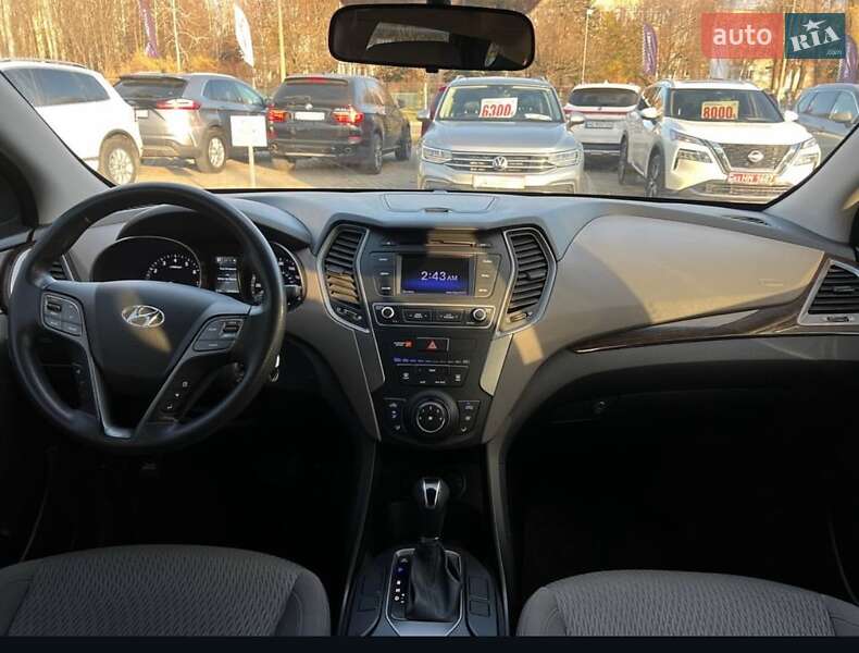 Позашляховик / Кросовер Hyundai Santa FE 2016 в Кривому Розі