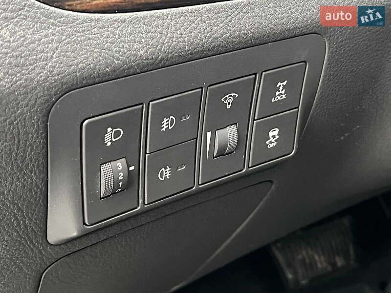 Внедорожник / Кроссовер Hyundai Santa FE 2012 в Киеве фото 21 Внедорожник / Кроссовер Hyundai Santa FE 2012 в Киеве