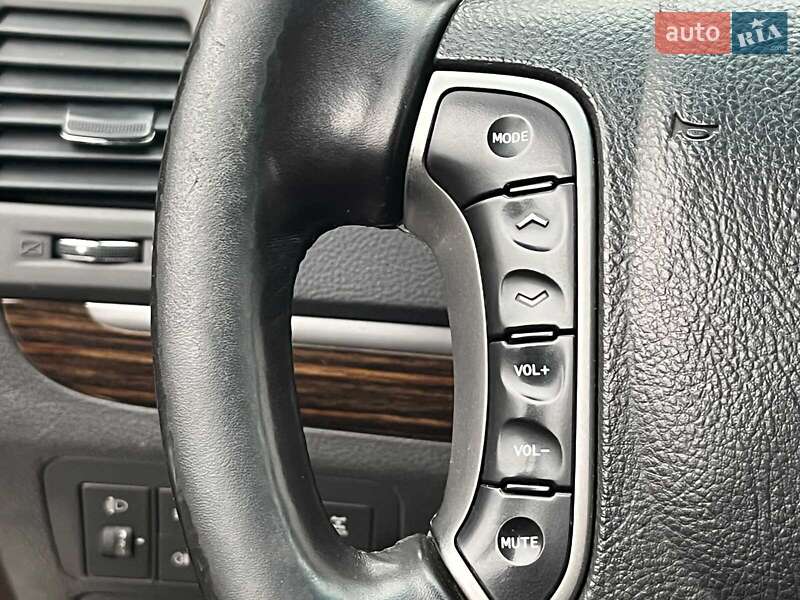 Внедорожник / Кроссовер Hyundai Santa FE 2012 в Киеве фото 25 Внедорожник / Кроссовер Hyundai Santa FE 2012 в Киеве