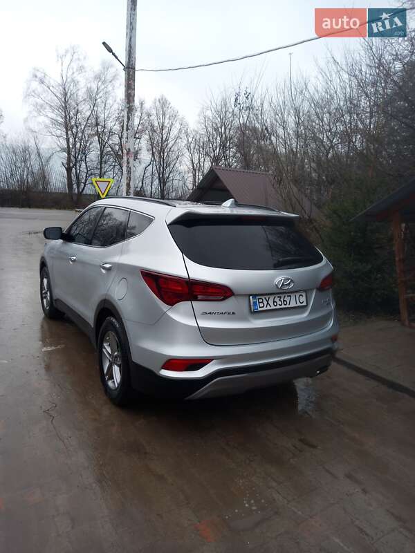 Позашляховик / Кросовер Hyundai Santa FE 2016 в Хмельницькому