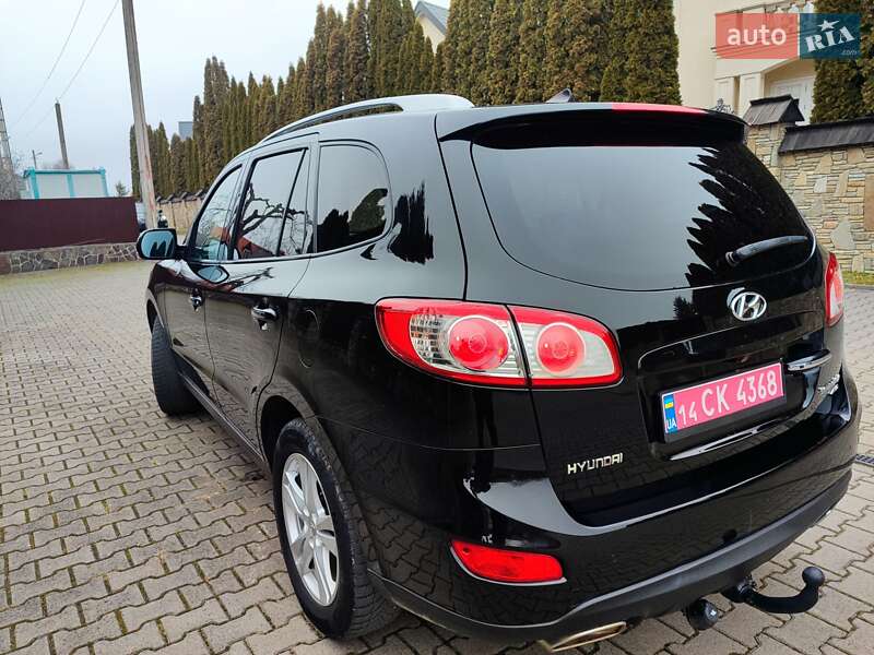 Позашляховик / Кросовер Hyundai Santa FE 2010 в Івано-Франківську