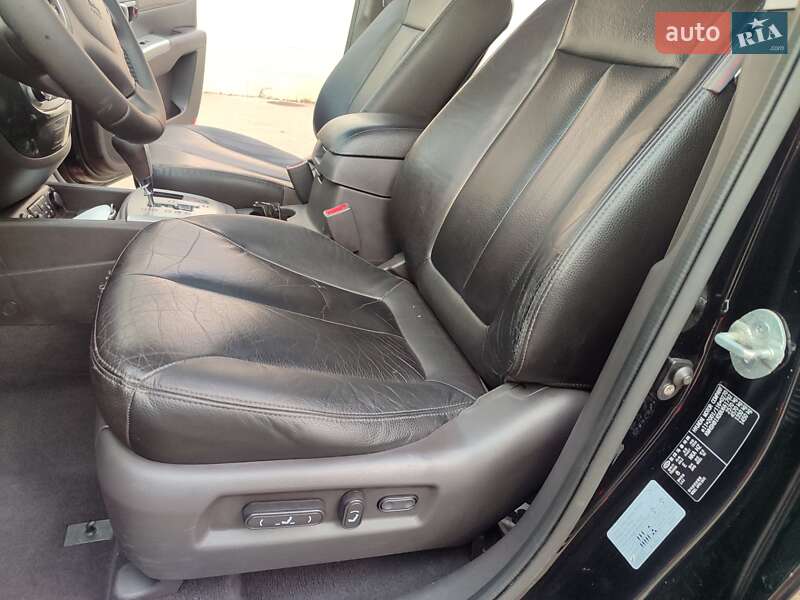 Позашляховик / Кросовер Hyundai Santa FE 2010 в Івано-Франківську