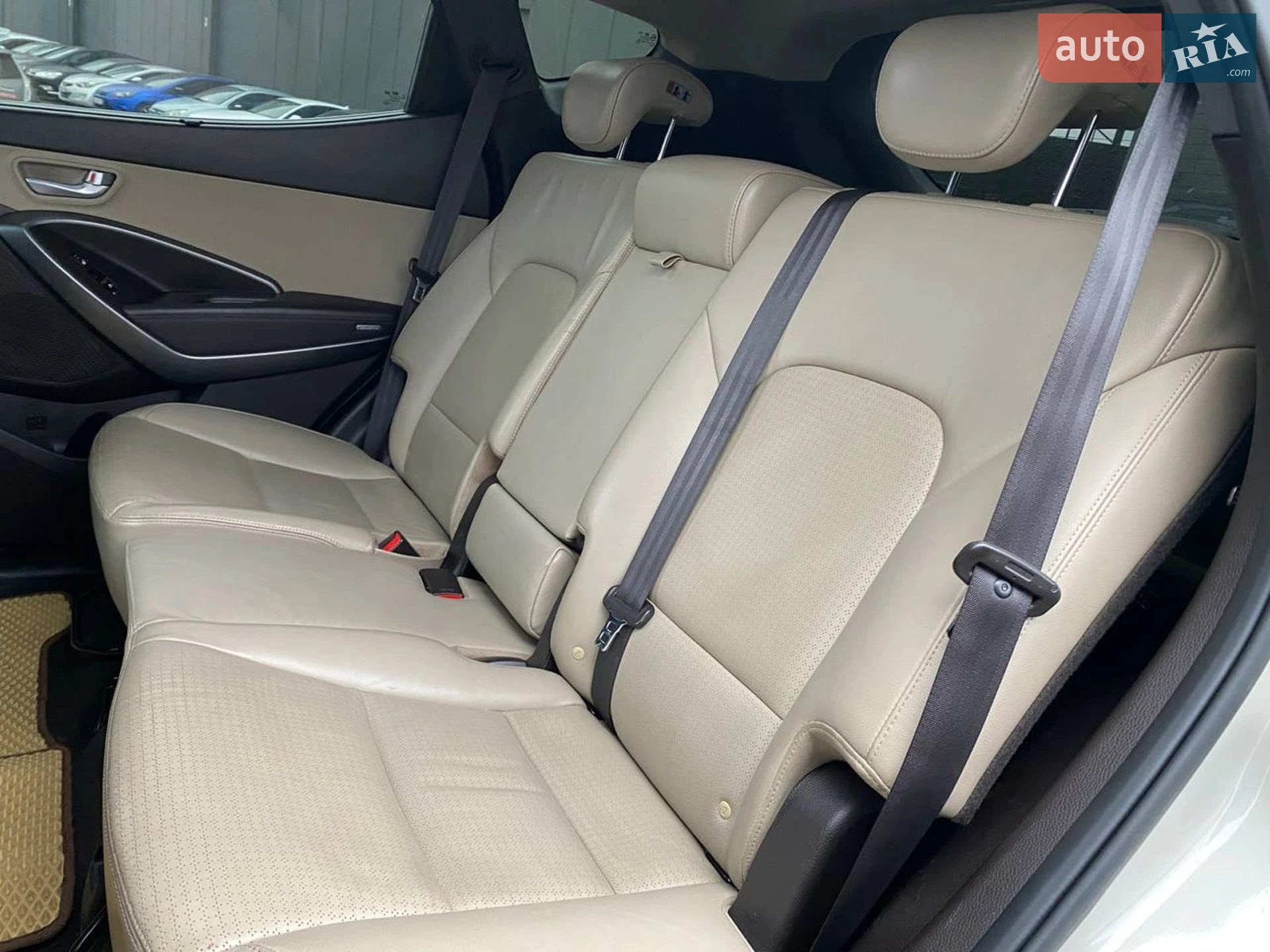 2013 Hyundai Santa Fe - мініатюра 16