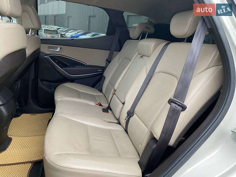 Позашляховик / Кросовер Hyundai Santa FE 2013 в Львові