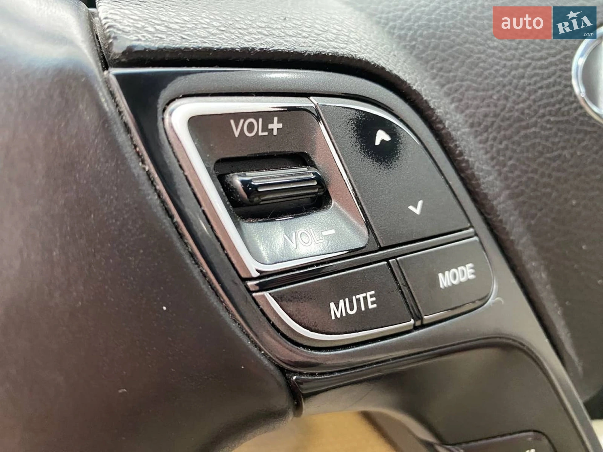 2013 Hyundai Santa Fe - мініатюра 29