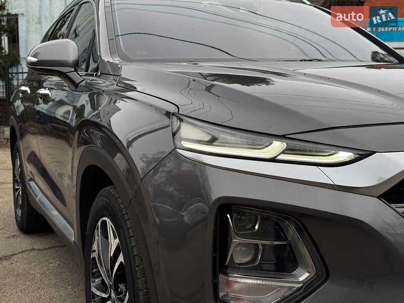 Внедорожник / Кроссовер Hyundai Santa FE 2019 в Киеве фото 8 Внедорожник / Кроссовер Hyundai Santa FE 2019 в Киеве