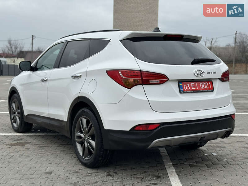 Позашляховик / Кросовер Hyundai Santa FE 2013 в Дубні