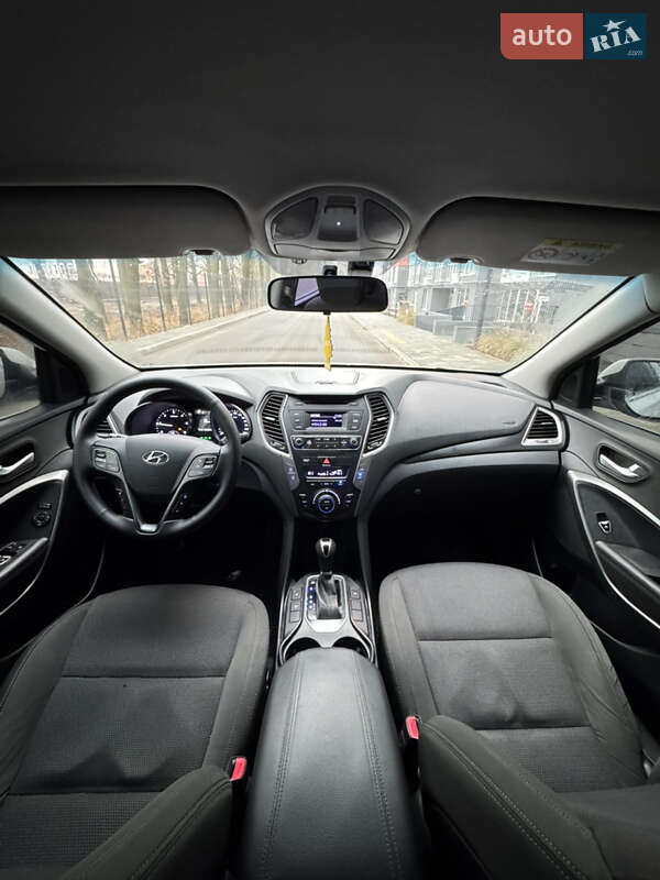 Позашляховик / Кросовер Hyundai Santa FE 2017 в Чернігові фото 14 Позашляховик / Кросовер Hyundai Santa FE 2017 в Чернігові