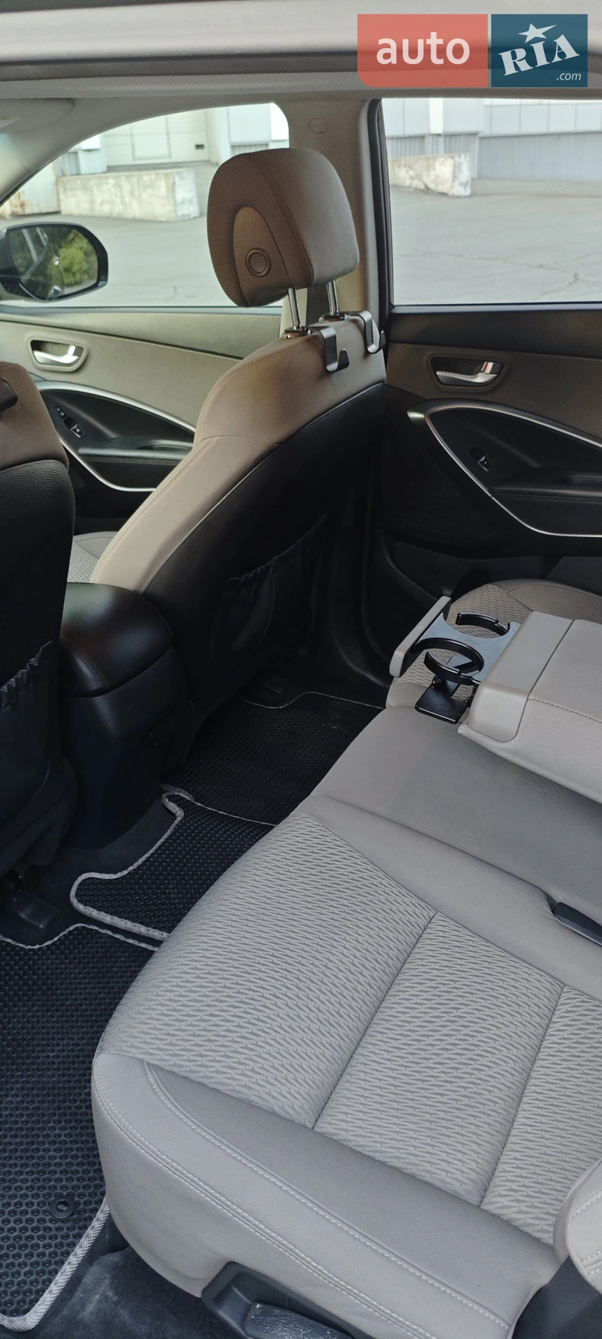 2017 Hyundai Santa Fe - мініатюра 16