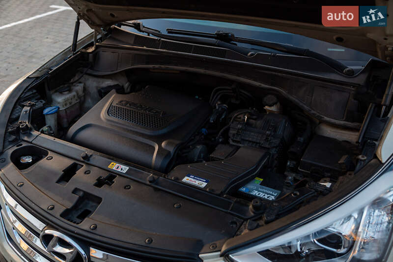 Позашляховик / Кросовер Hyundai Santa FE 2013 в Києві