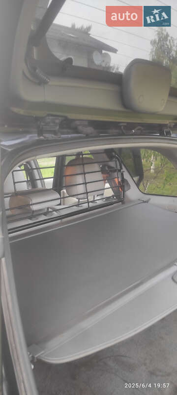 Позашляховик / Кросовер Hyundai Santa FE 2005 в Києві