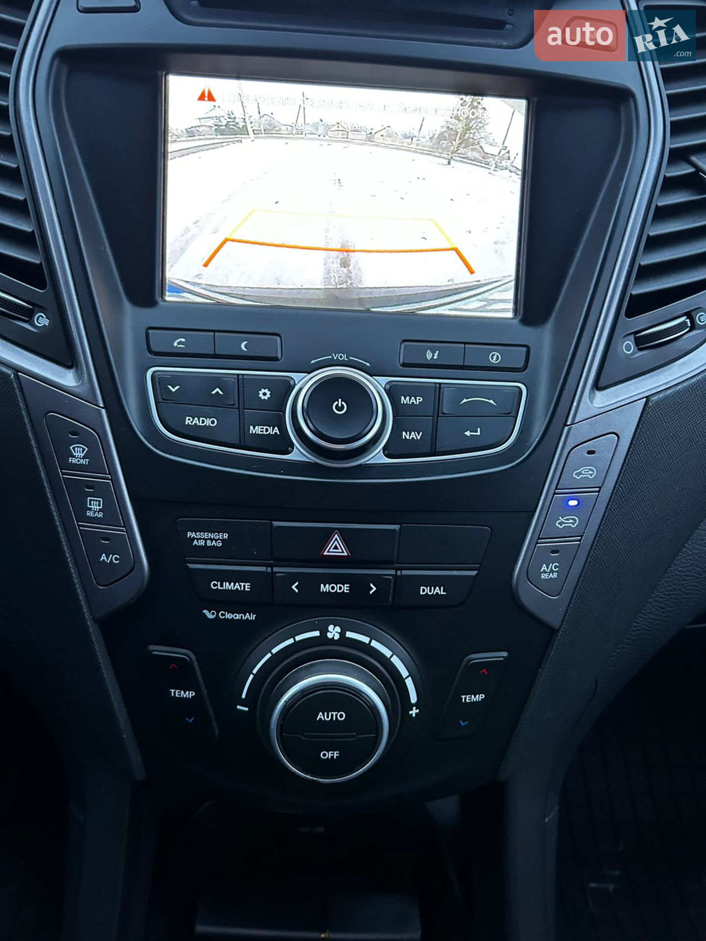 2015 Hyundai Santa Fe - мініатюра 13
