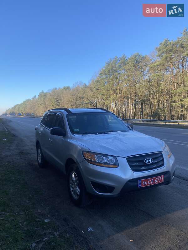 Позашляховик / Кросовер Hyundai Santa FE 2010 в Полтаві