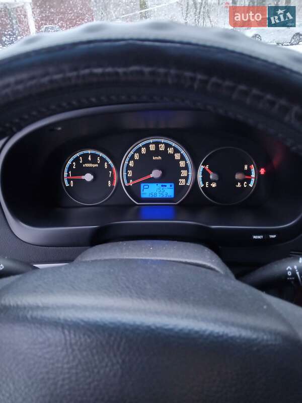 Позашляховик / Кросовер Hyundai Santa FE 2009 в Чернігові фото 9 Позашляховик / Кросовер Hyundai Santa FE 2009 в Чернігові