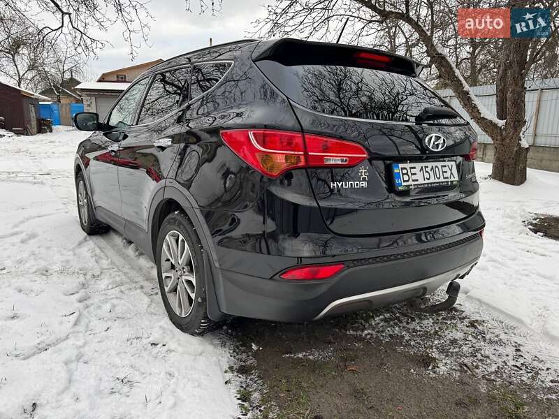 Внедорожник / Кроссовер Hyundai Santa FE 2013 в Киеве