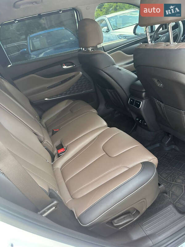 Внедорожник / Кроссовер Hyundai Santa FE 2023 в Днепре