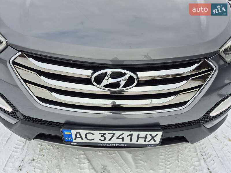 Позашляховик / Кросовер Hyundai Santa FE 2012 в Рівному
