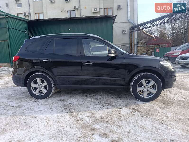 Позашляховик / Кросовер Hyundai Santa FE 2011 в Чернівцях фото 4 Позашляховик / Кросовер Hyundai Santa FE 2011 в Чернівцях