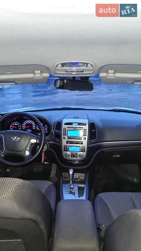 Внедорожник / Кроссовер Hyundai Santa FE 2009 в Кривом Роге