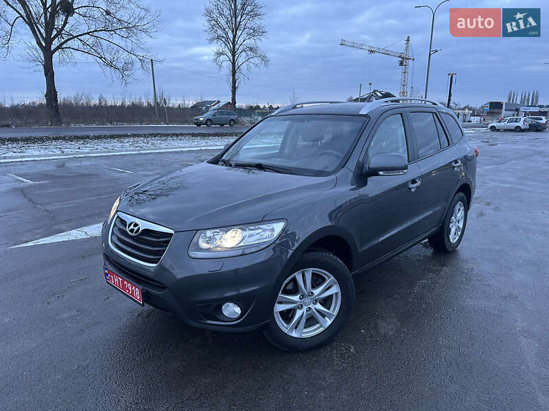 Внедорожник / Кроссовер Hyundai Santa FE 2010 в Луцке