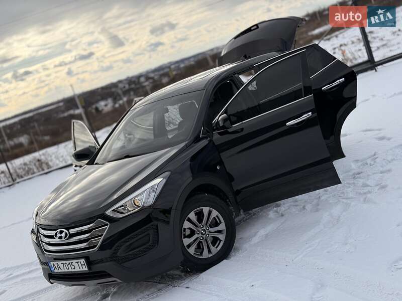 Позашляховик / Кросовер Hyundai Santa FE 2015 в Львові