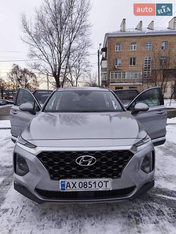 Позашляховик / Кросовер Hyundai Santa FE 2020 в Харкові