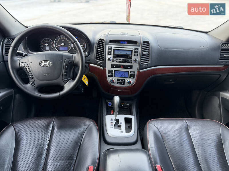 Внедорожник / Кроссовер Hyundai Santa FE 2008 в Ровно