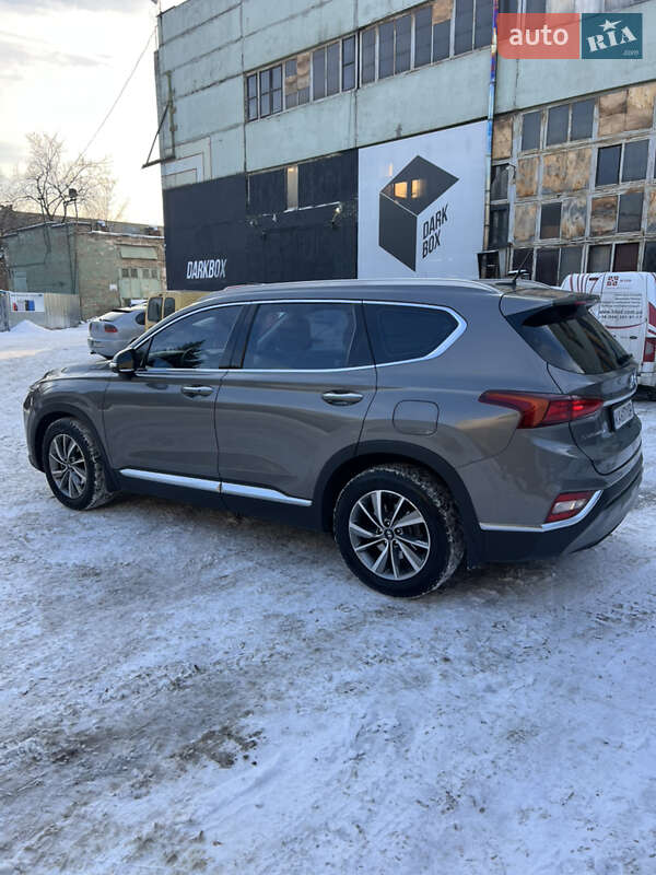 Внедорожник / Кроссовер Hyundai Santa FE 2018 в Киеве фото 8 Внедорожник / Кроссовер Hyundai Santa FE 2018 в Киеве