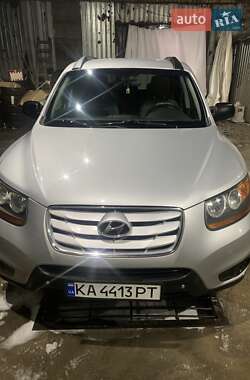 Внедорожник / Кроссовер Hyundai Santa FE 2010 в Киеве