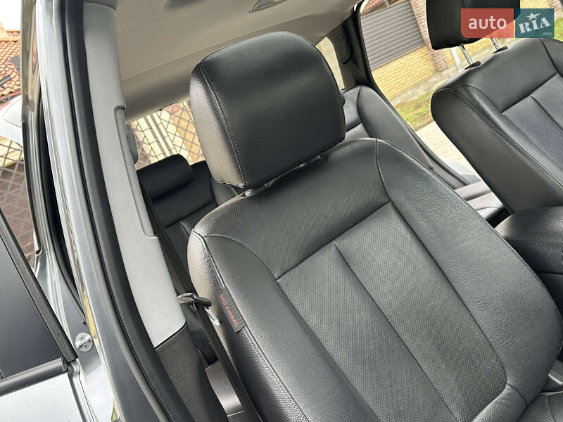 Позашляховик / Кросовер Hyundai Santa FE 2012 в Одесі