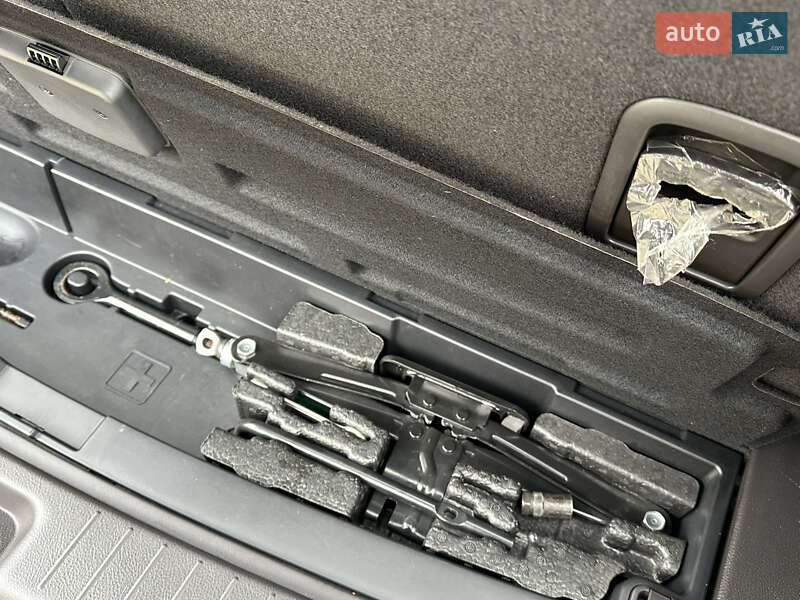 Позашляховик / Кросовер Hyundai Santa FE 2012 в Одесі