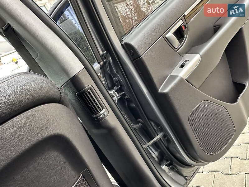 Позашляховик / Кросовер Hyundai Santa FE 2012 в Одесі