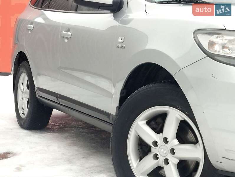 Внедорожник / Кроссовер Hyundai Santa FE 2008 в Киеве