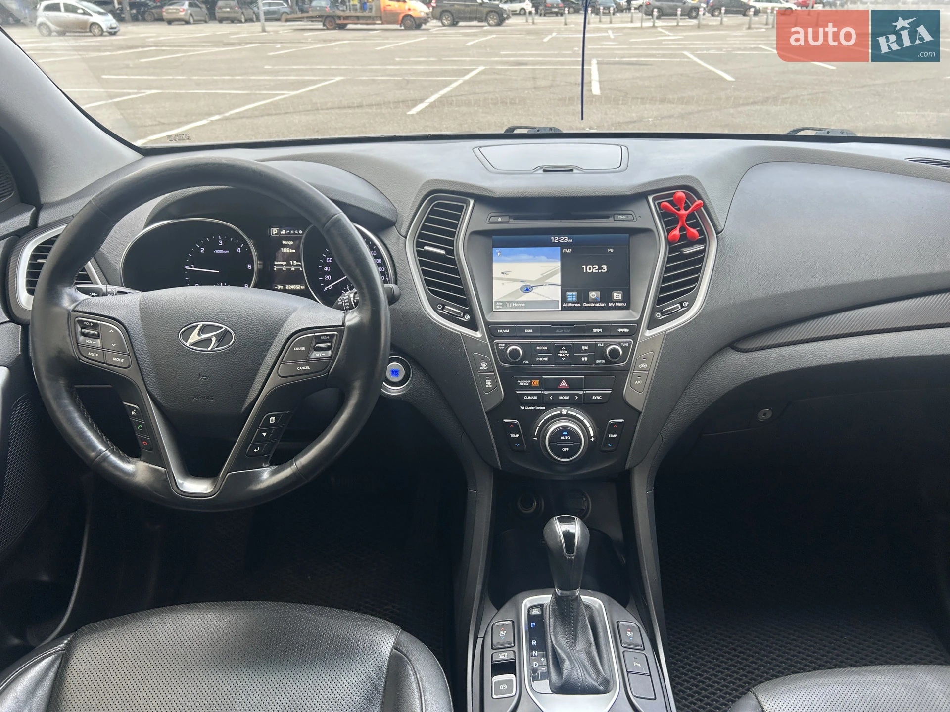 2016 Hyundai Santa Fe - мініатюра 19