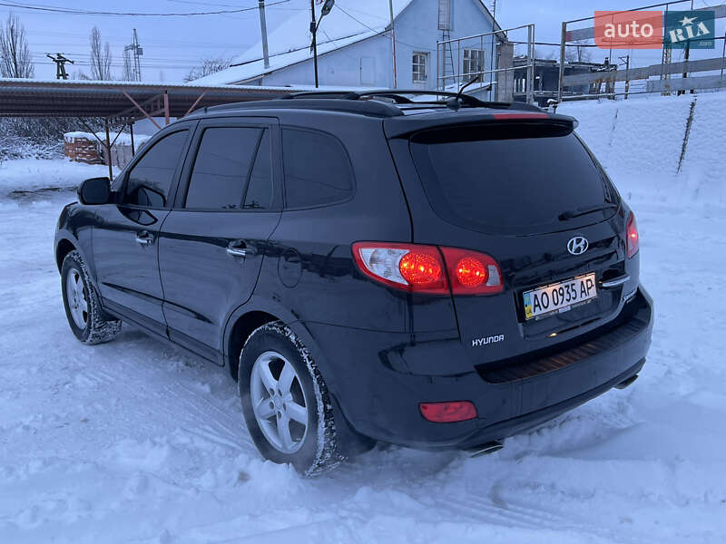 Внедорожник / Кроссовер Hyundai Santa FE 2009 в Мукачево