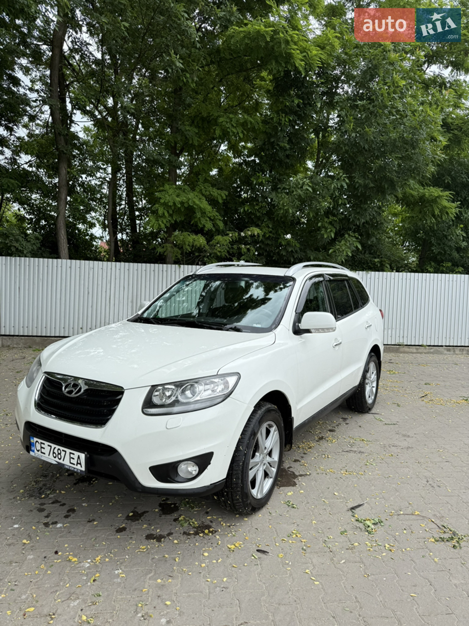 2011 Hyundai Santa Fe - мініатюра 28