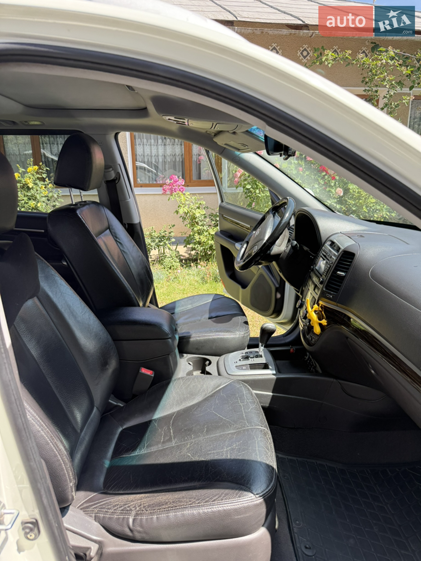 2010 Hyundai Santa Fe - мініатюра 8
