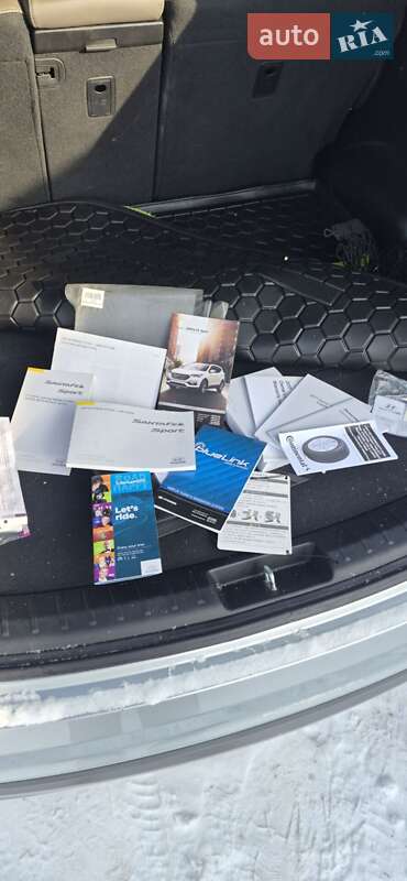 Внедорожник / Кроссовер Hyundai Santa FE 2016 в Хмельницком