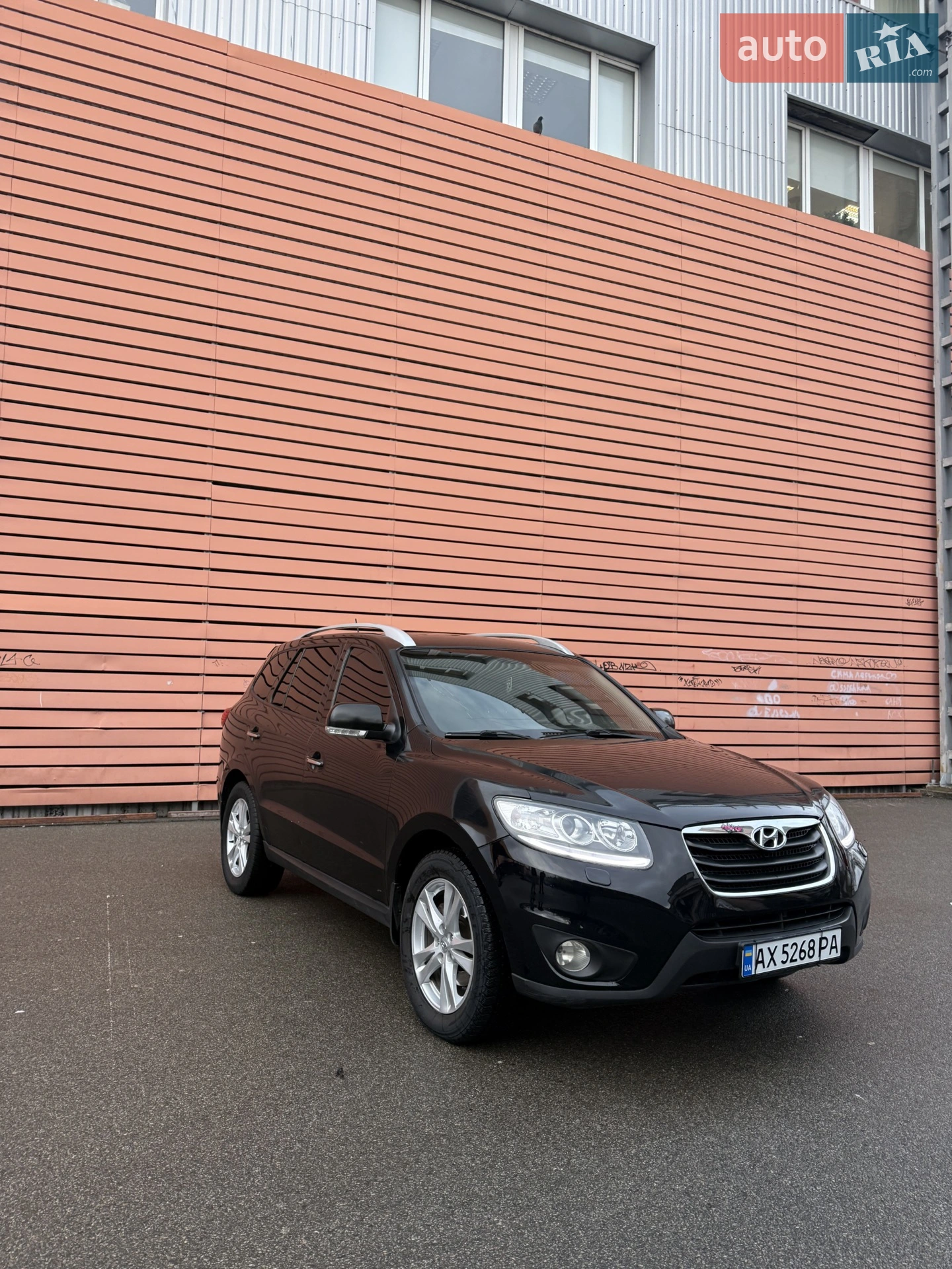 2011 Hyundai Santa Fe - мініатюра 2