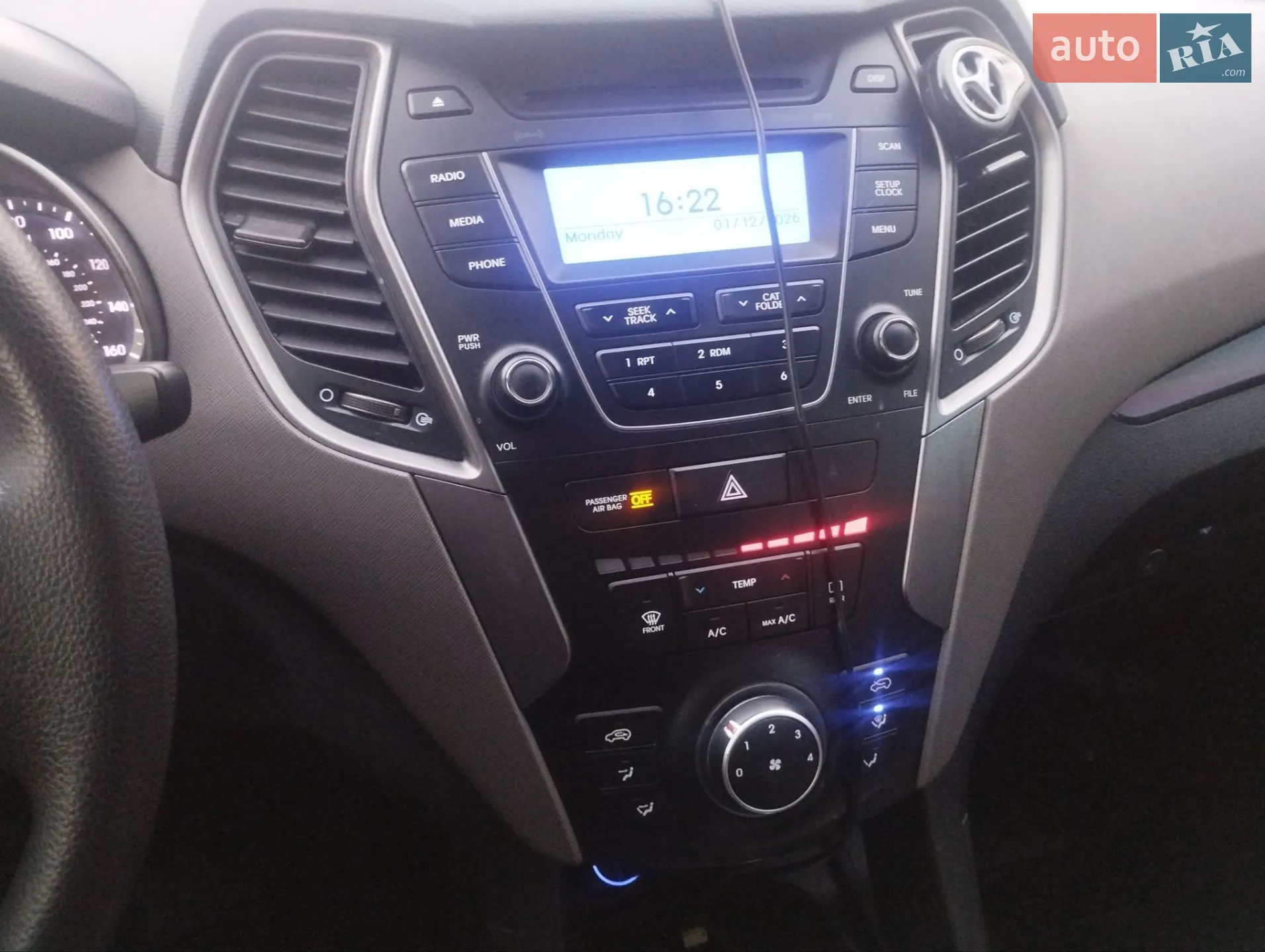 2015 Hyundai Santa Fe - мініатюра 22