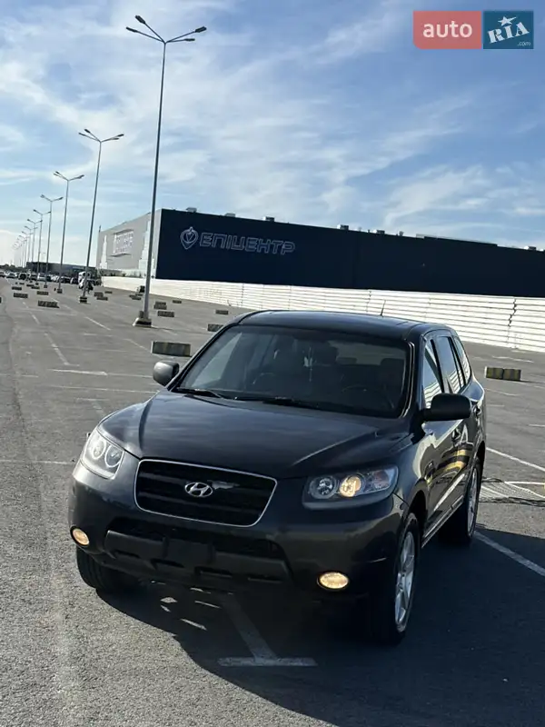 Hyundai Santa FE