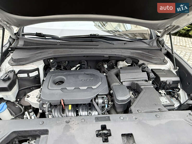 Внедорожник / Кроссовер Hyundai Santa FE 2019 в Одессе