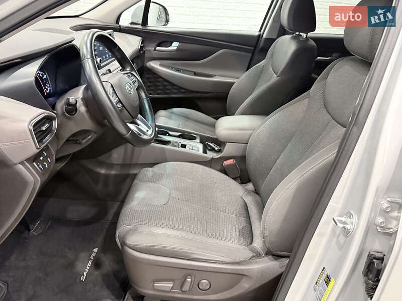 Внедорожник / Кроссовер Hyundai Santa FE 2019 в Одессе