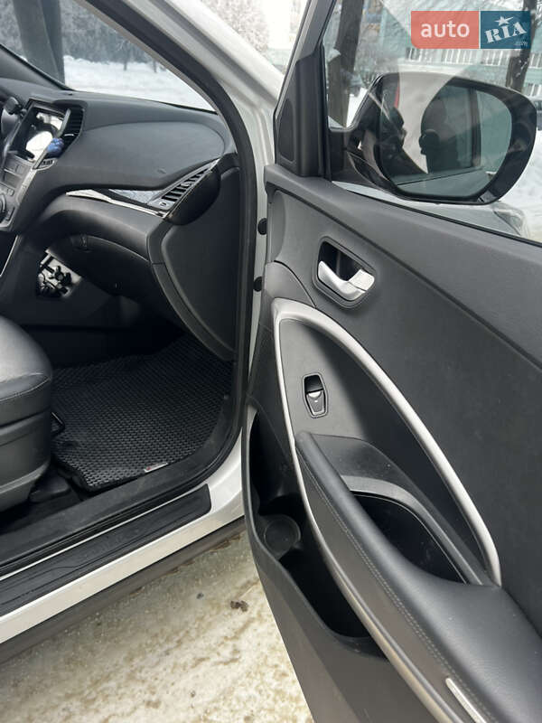 Внедорожник / Кроссовер Hyundai Santa FE 2013 в Житомире фото 22 Внедорожник / Кроссовер Hyundai Santa FE 2013 в Житомире