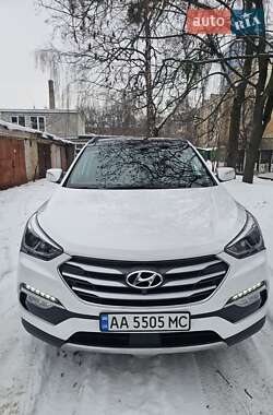 Внедорожник / Кроссовер Hyundai Santa FE 2017 в Киеве