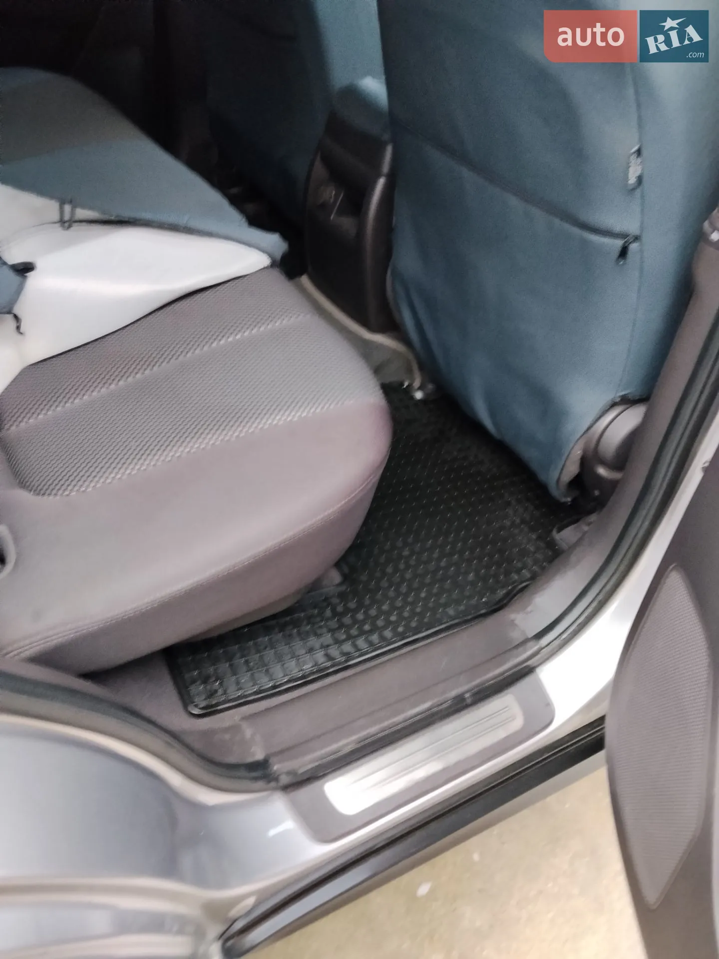 2010 Hyundai Santa Fe - мініатюра 12