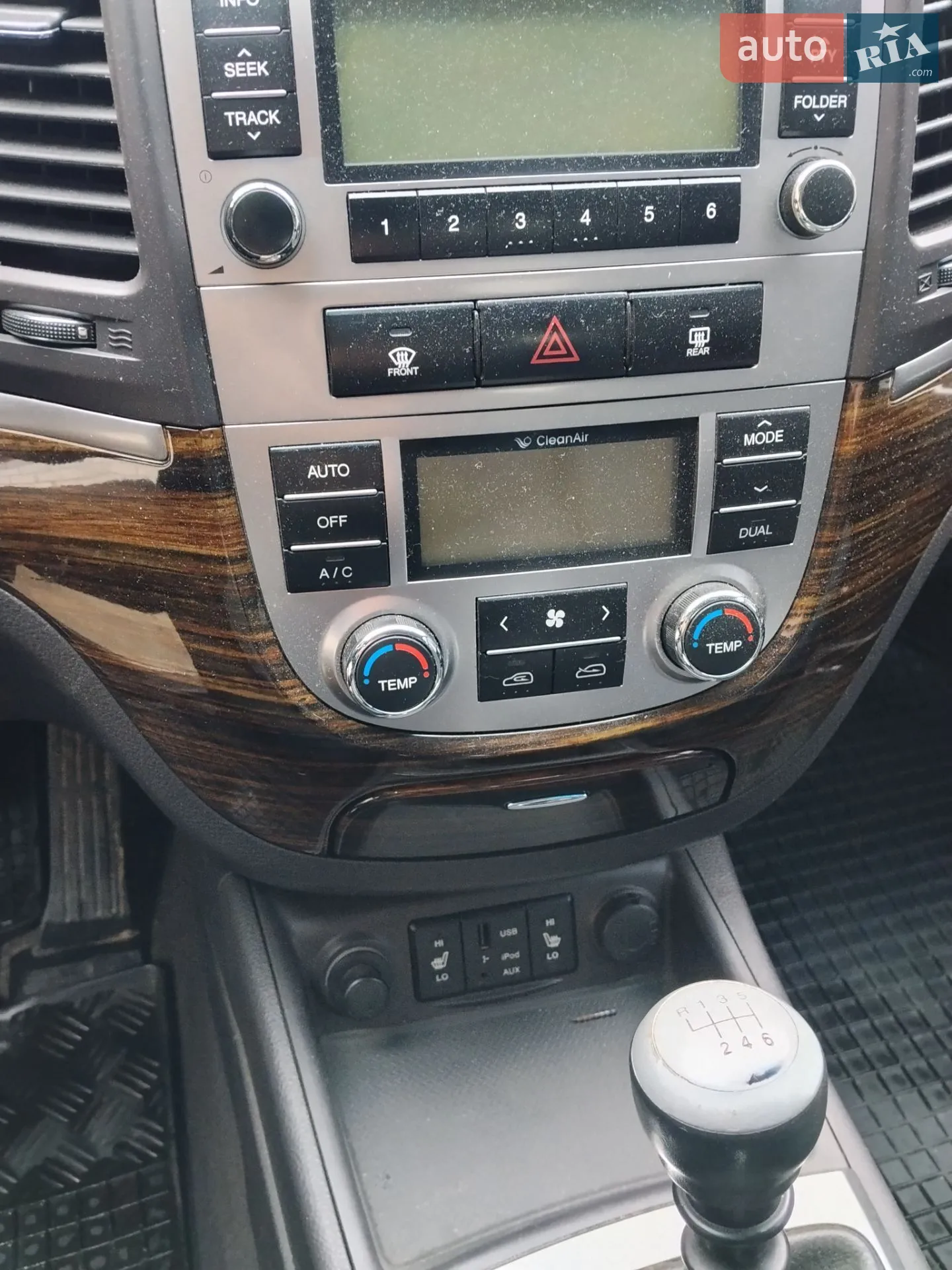 2010 Hyundai Santa Fe - мініатюра 5