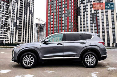 Внедорожник / Кроссовер Hyundai Santa FE 2019 в Киеве