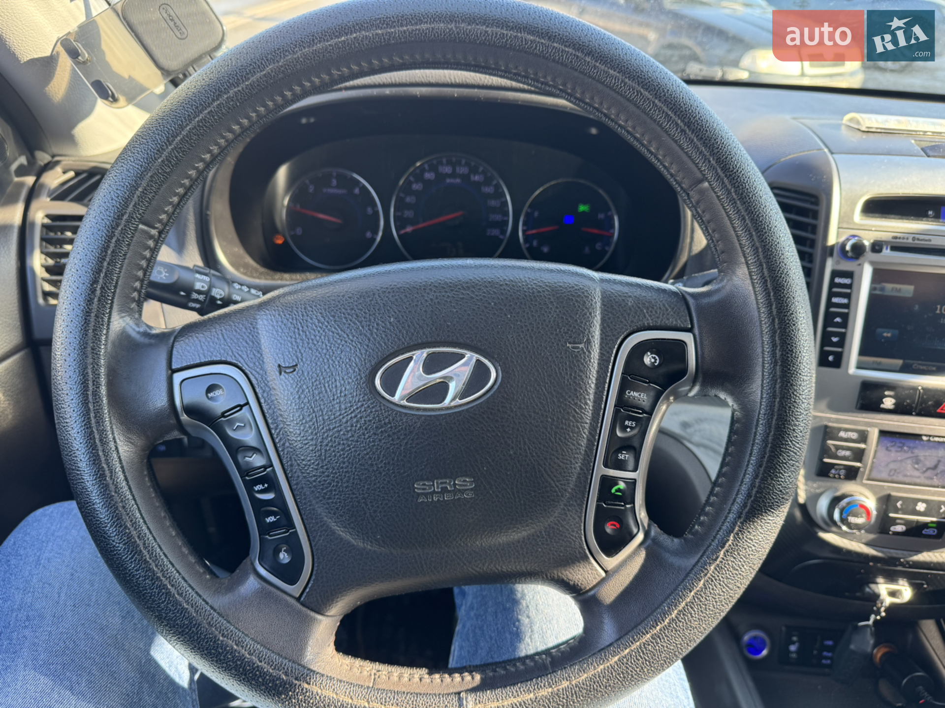 2011 Hyundai Santa Fe - мініатюра 26